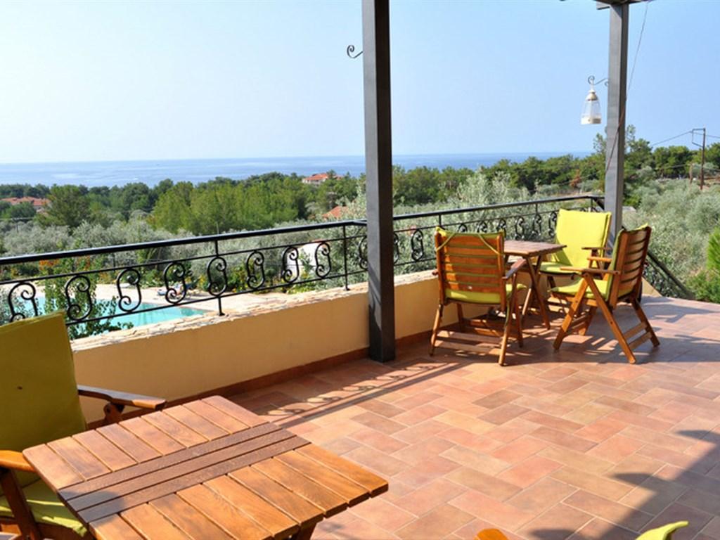 بوتوس Moonbeam Hotel المظهر الخارجي الصورة